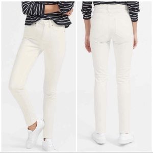 NEW Everlane The High-Rise Straight Ankle Jean, White
